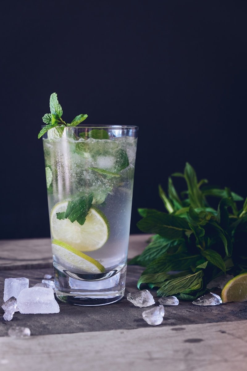 Agua de Chaya con Limón